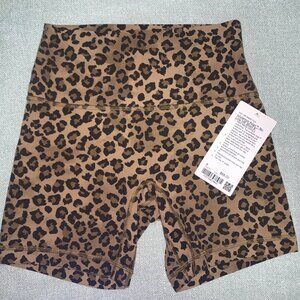 Lululemon NWT lululemon Align No Lin High-Rise Short 6" size 8 True Leopard Mult